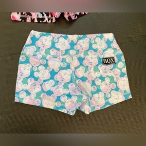 Rok The Box booty shorts, M
